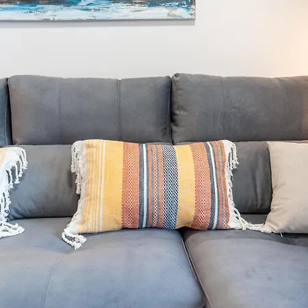 Modern Near Huelin & Free Parking *