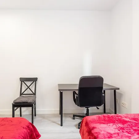 Modern Near Huelin & Free Parking