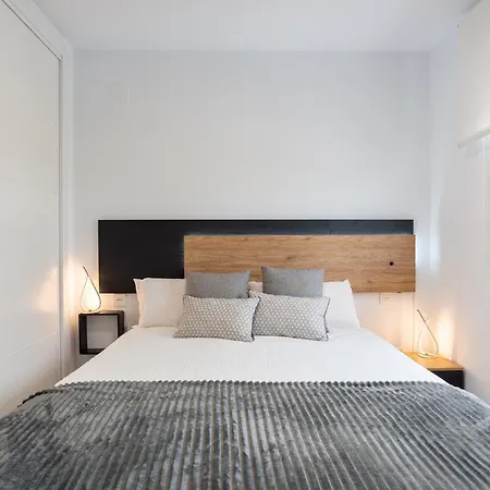 Apartment Modern Near Huelin & Free Parking