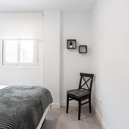 Modern Near Huelin & Free Parking